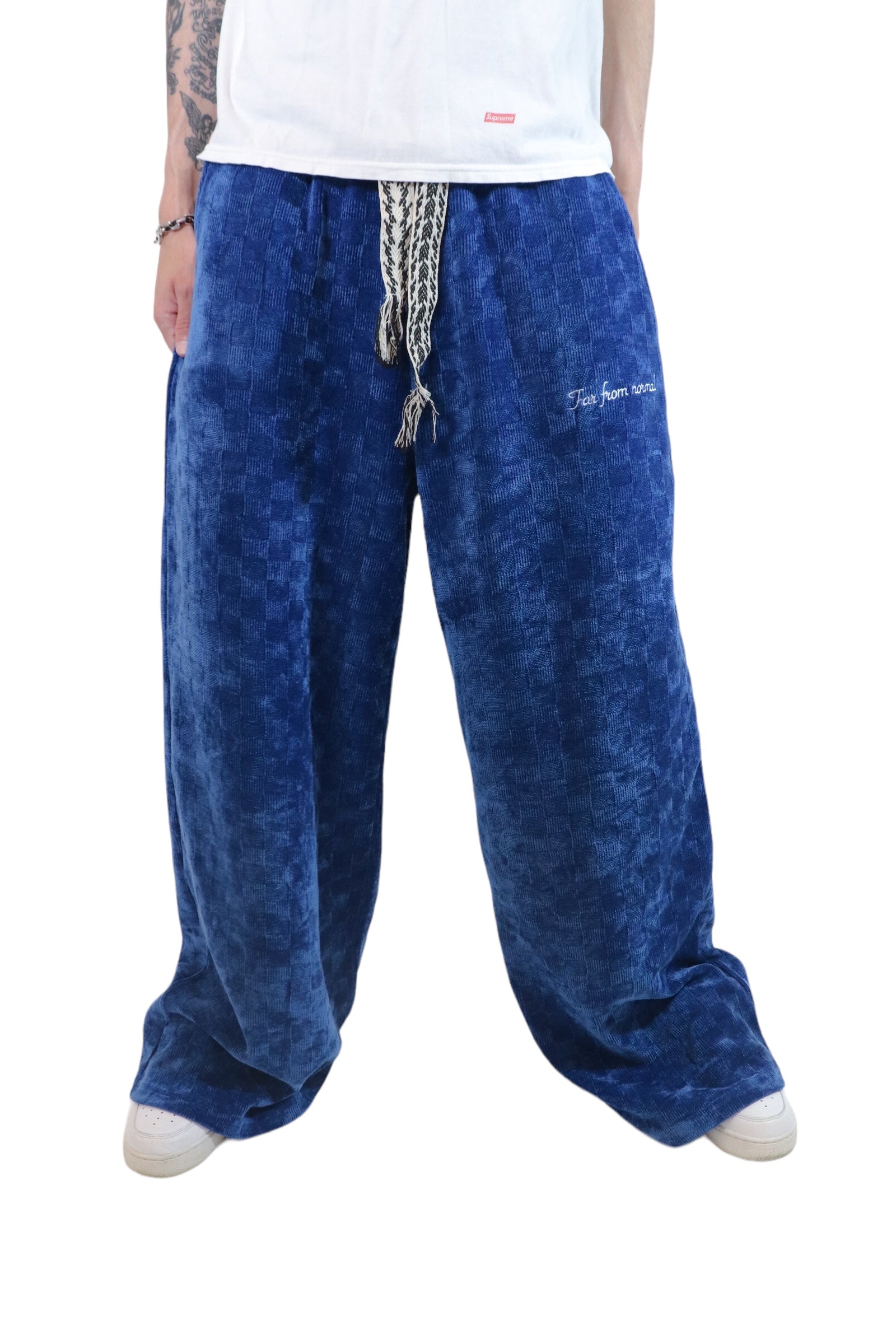 FFN Sweatpants V2 - FARFROMNORMAL