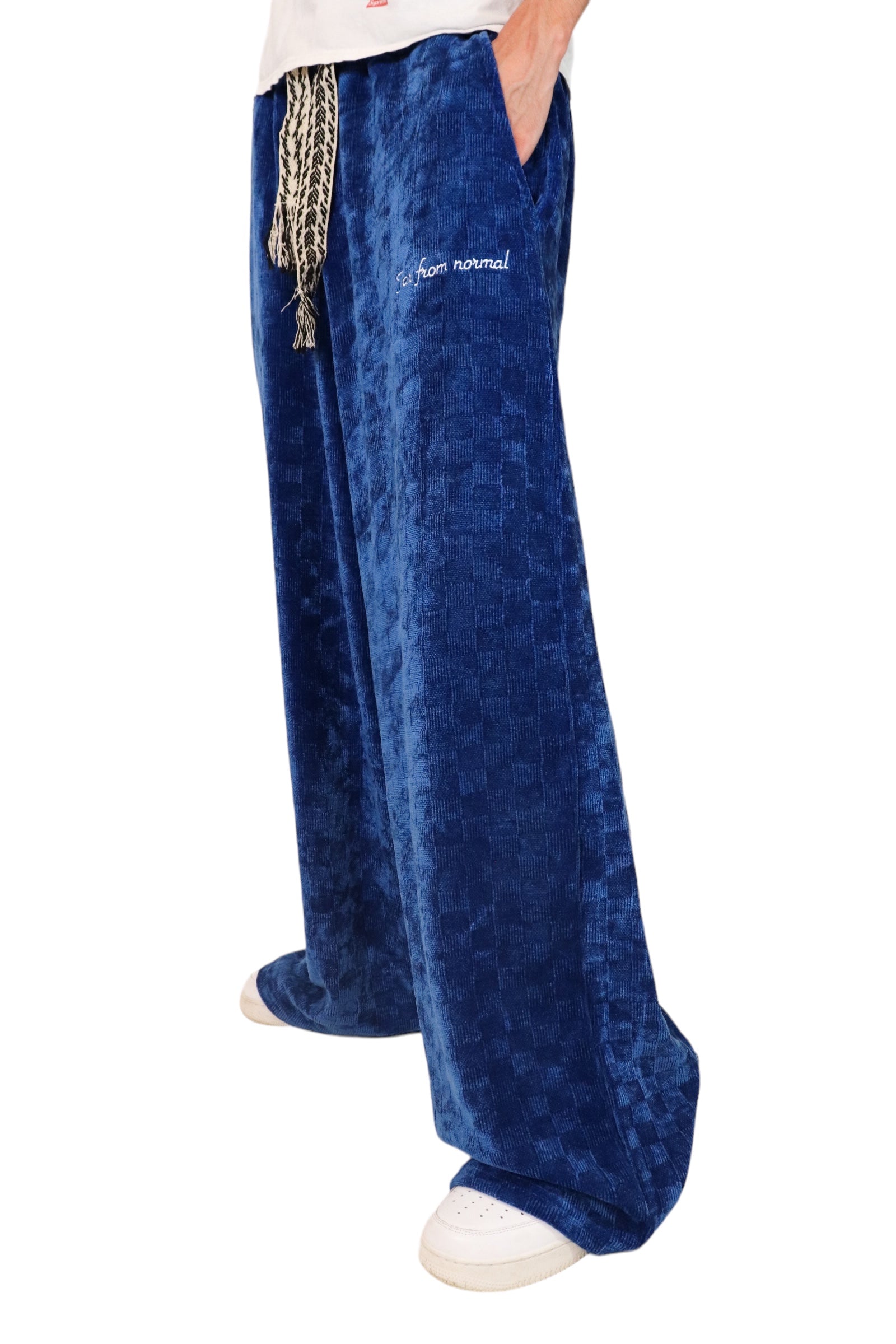 FFN Sweatpants V2 - FARFROMNORMAL