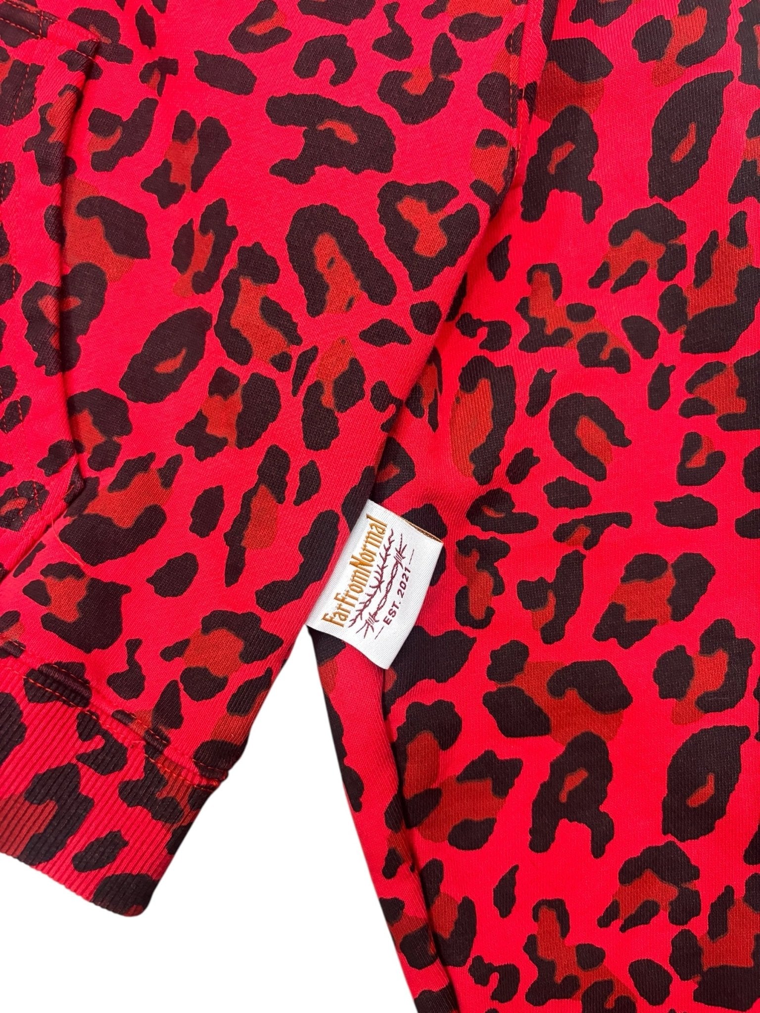 RED CHEETAH ZIP - UP - FARFROMNORMAL